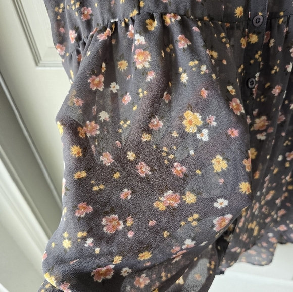 Torrid Floral Sheer Chiffon Tunic Shirt Sz 2X Babydoll High Low Roll Tab Sleev - Picture 12 of 12